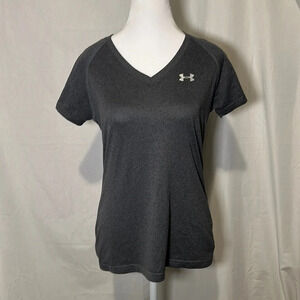 grey Under Armour semi fitted heat gear v neck tshirt size small